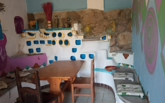 2 bedrooms appartement with enclosed garden at Arbus