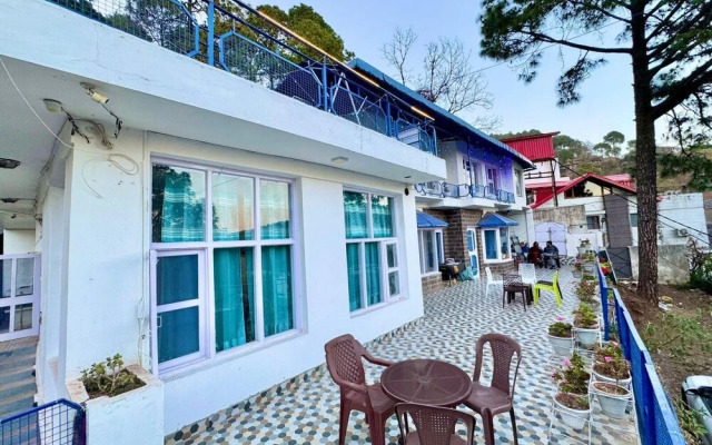 Golden Zenith Villa