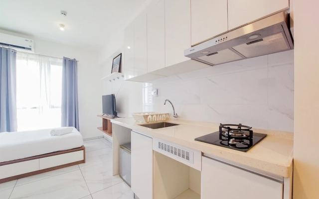 Modern And Nice Studio At Sky House Alam Sutera Apartment