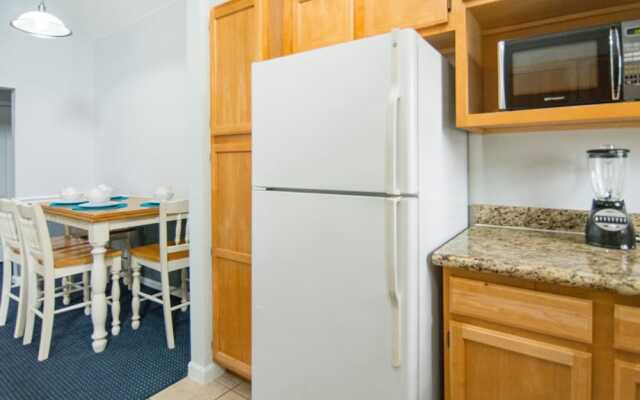 Runaway Beach 3004 B12.202