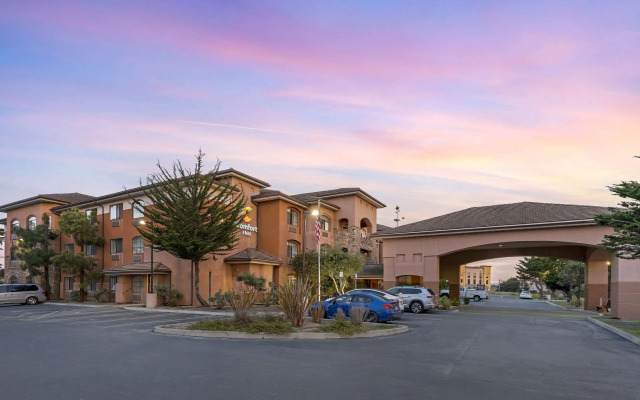 Comfort Inn Marina on the Monterey Bay