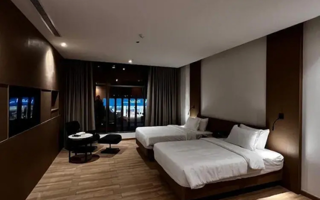 Elegant Hotel
