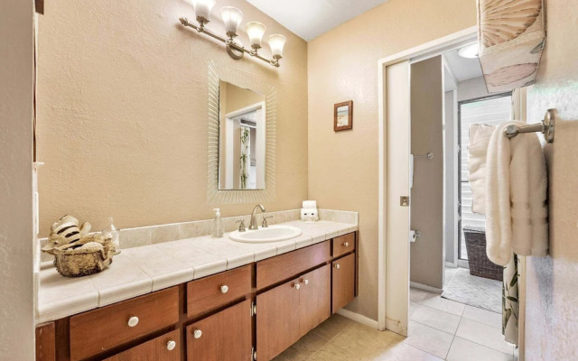 Keauhou Punahele Private Lanai w/ Grill