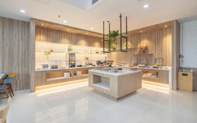 Hanting Hotel Qingdao OUC branch