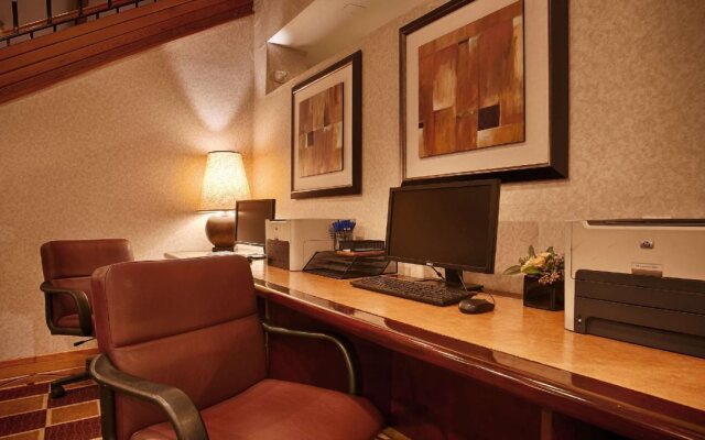 Best Western Plus Executive Inn