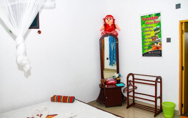Sigiri Tarushan Home Stay