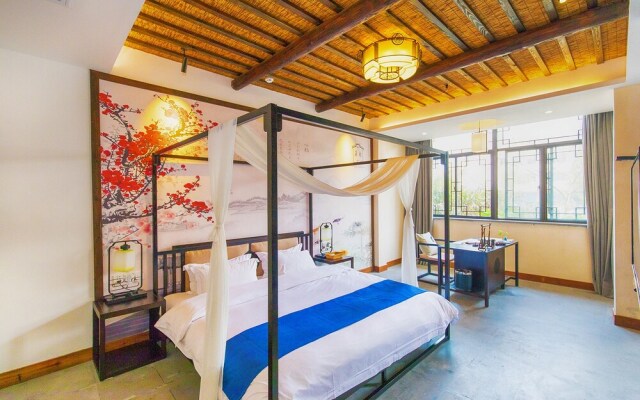 Wuzhen Ziye Musu Inn