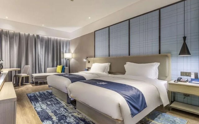 Echarm Hotel(subway station store in Fuzhou University Town)