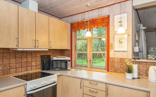 8 Person Holiday Home in Oksbol