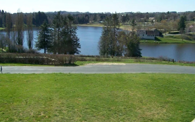 Brit Hotel Confort La Tour Blanche