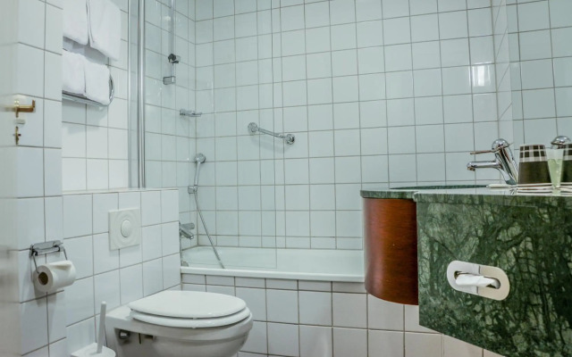 First Hotel Millennium