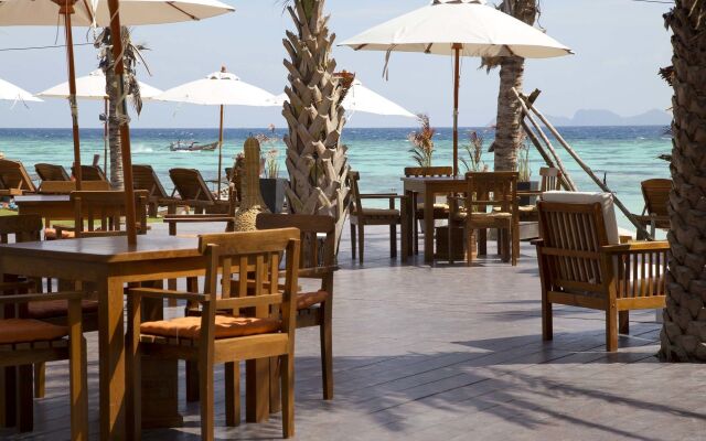 Mali Resort Sunrise Beach