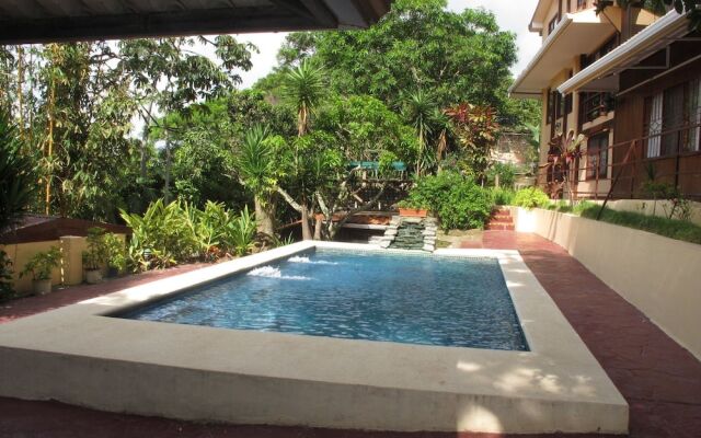 Las Cumbres Inn