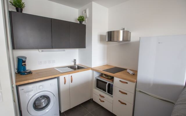 T2 terrasse parking conciergerie