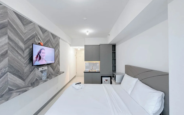 Studio (No Kitchen) With City Light View Benson Supermall Mansion Apartment – Guest Rooms – Surabaya