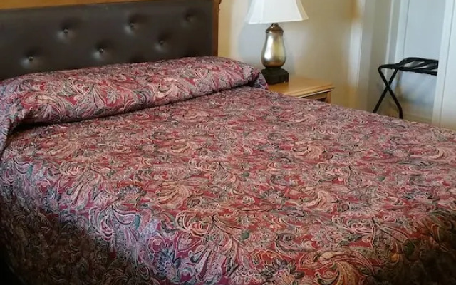Ontario Inn