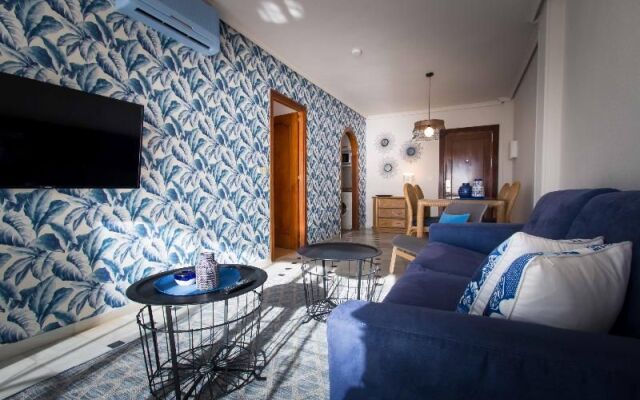 Holidays2Riviera Sea Side