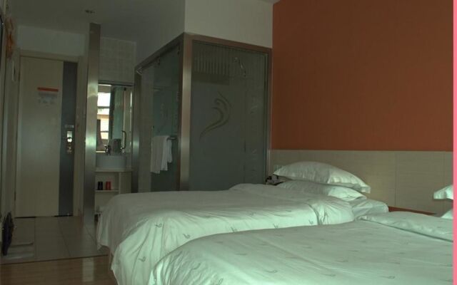 Fairyland Hotel Kunming East Station Branch