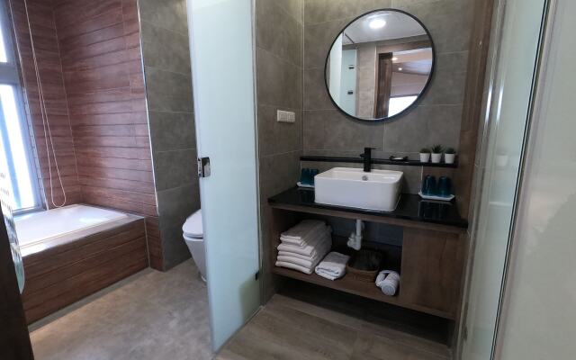 Watermark Hotel Kaohsiung Station
