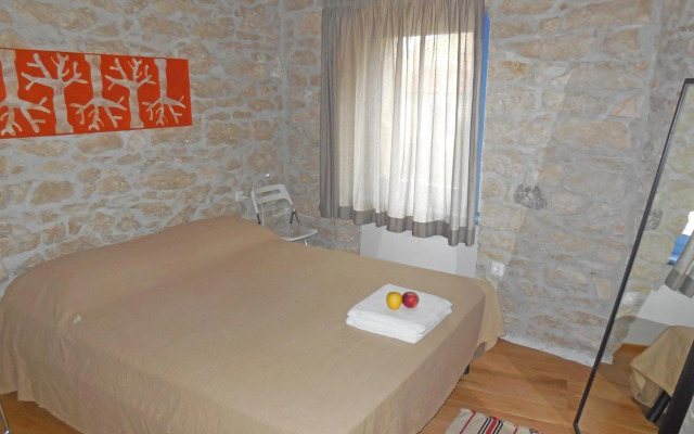 Stone House Apartments