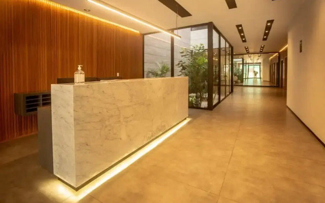 w Elegant 2BR in the Heart of Miraflores