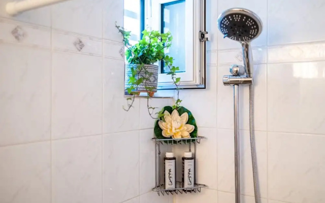 Petalidi Sunny Home One