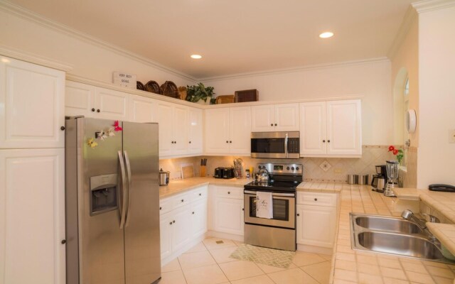 Colina 8E Family - Condo