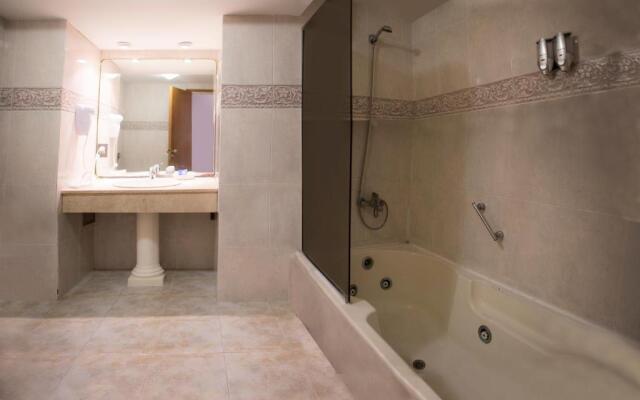 South Beach Hotel and Spa