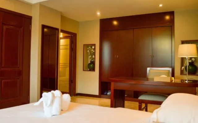 Mangshi Huayou Business Hotel – Guest Rooms – Dehong