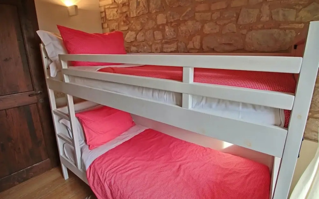 Modern Holiday Home in Foligno - Loc. With Pool