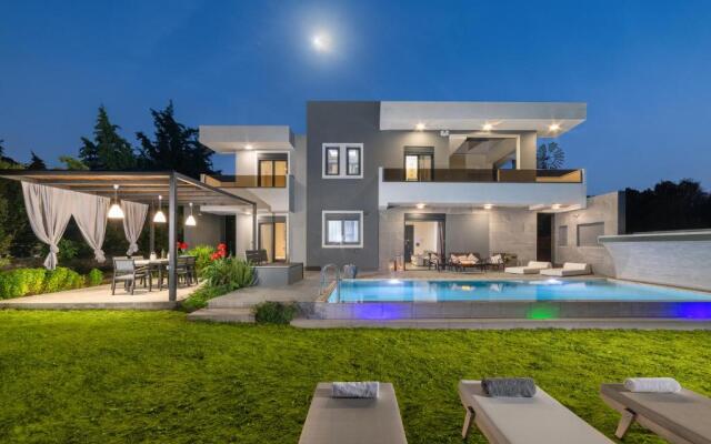 Harmony Residences Pool villas