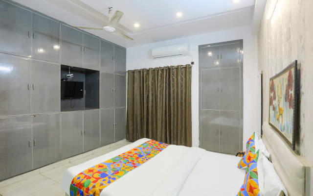 FabHotel Comfirt Inn