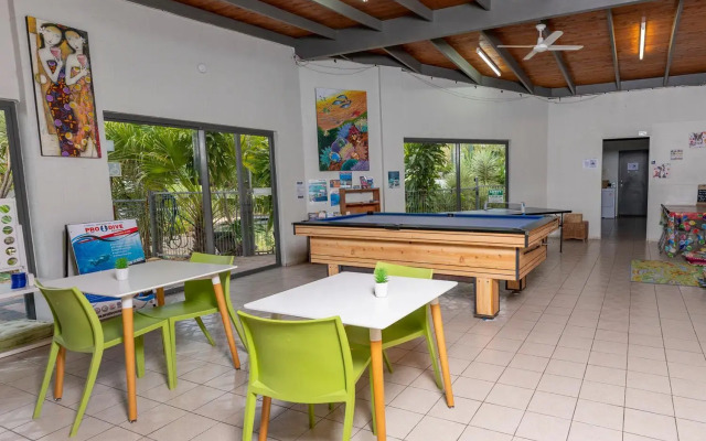 Island Leisure Resort