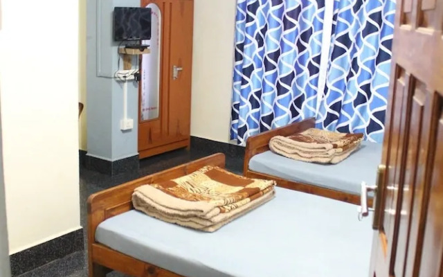 Pumpkin Vibgyor Guest House