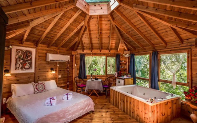 Spa in The Woods - B&B in Amirim