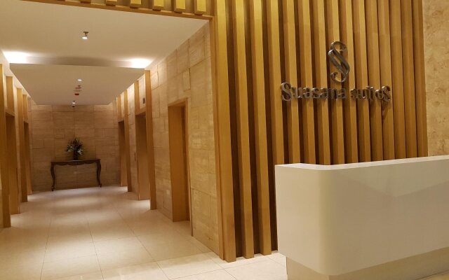 M Suites Hotel