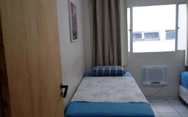 Minha Casa, Seu Hostel