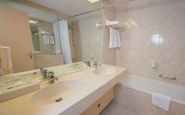 DEKRA Congresshotel Wart