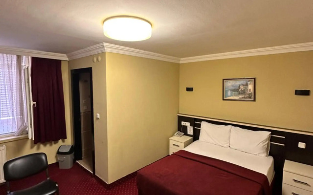 Mina 1 Hotel