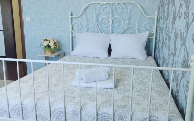 Апартаменты Свит Хоум на ул. Надежды, 4