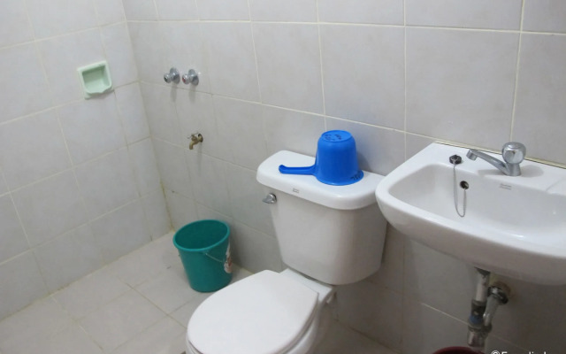 White Beach Hotel Puerto Galera powered by Cocotel