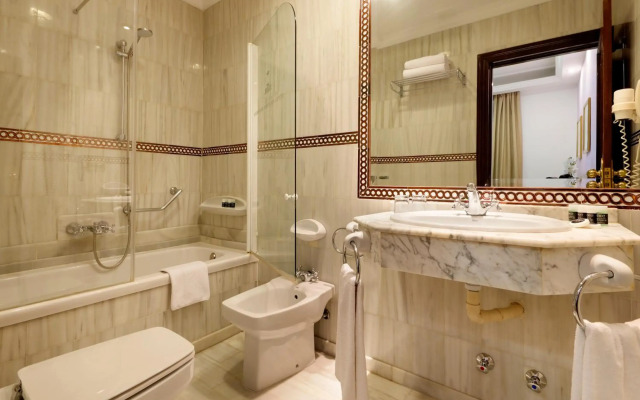 Hotel EXE Triunfo