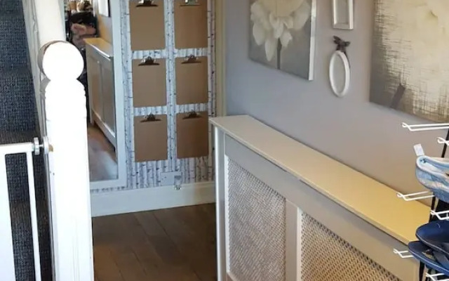 Charming Villa in Ryde - Child Friendly