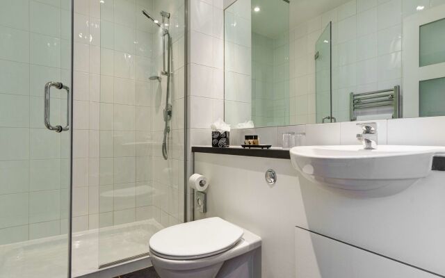 Berjaya Eden Park London Hotel