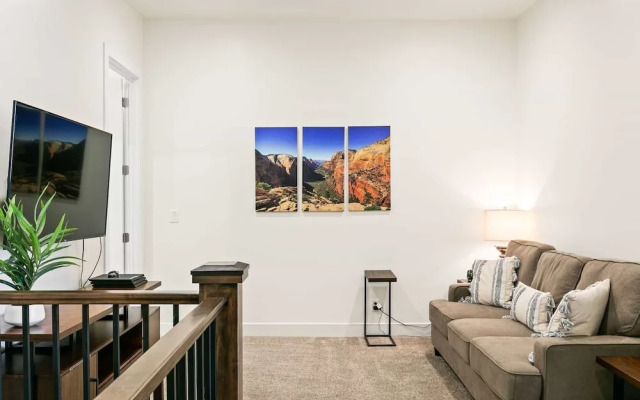 Red Cliffs Retreat Ocotillo #8 by RedAwning