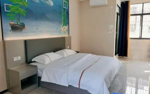 Shuofeng Boutique Apartment (Qishi Branch)