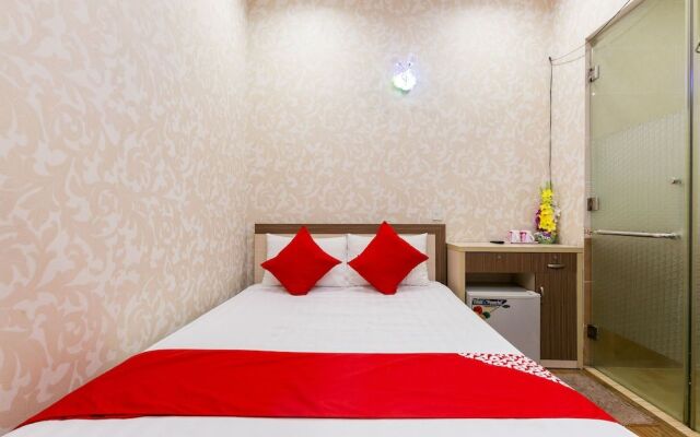 Oyo 425 Seven Stars Hotel