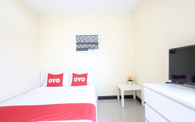 Oyo 368 Aoi Apartment