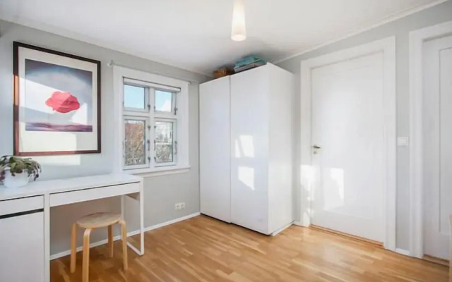 Apartment H4