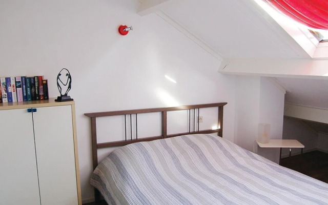 Nice Home in Bruinisse With 3 Bedrooms and Wifi